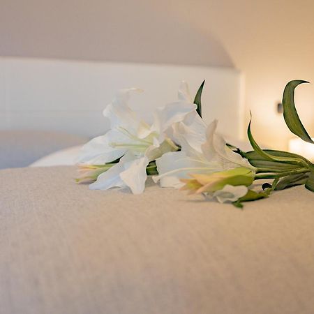 Milan Forum Camelia Guesthouse Ассаго Экстерьер фото