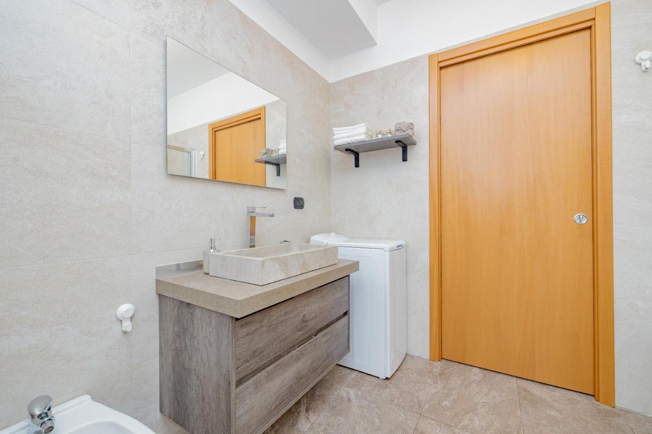Milan Forum Camelia Guesthouse Ассаго Экстерьер фото